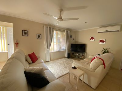 11 Cato Court, Torquay