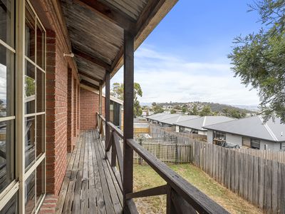 10 / 123A Abbotsfield Road, Claremont