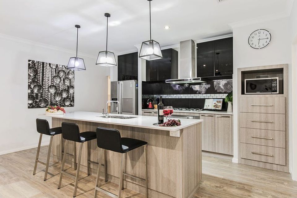 19 Icelandic Meander , Baldivis