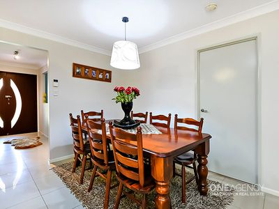 18 Dandenong St, Forest Lake