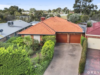 26 Broula Court, Taylors Lakes