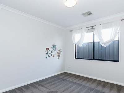 21 Chucklebud Street, Banksia Grove