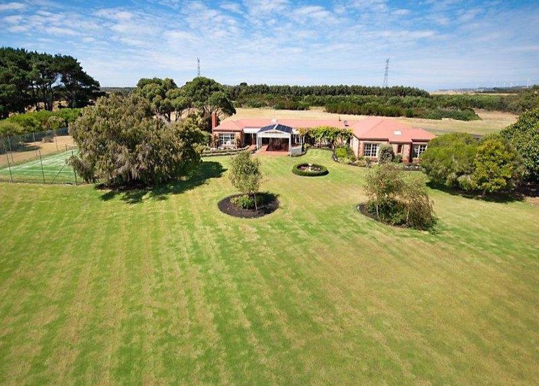 21 Berrinba Street, Portland