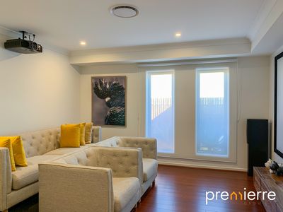 77 Columbia Drive, Bellbird Park