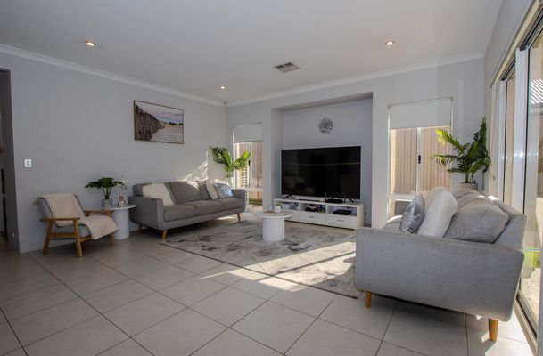 15 McDougal Way, Baldivis
