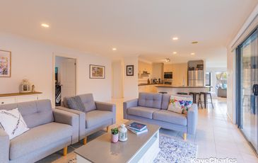 7 Castle Court, Beaconsfield