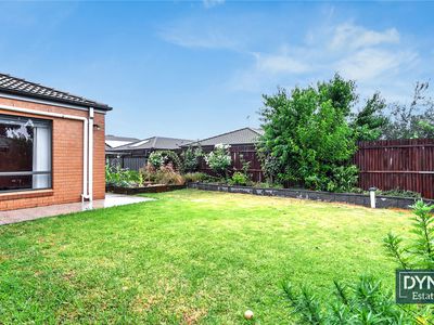 4 Oakgrove Drive, Craigieburn