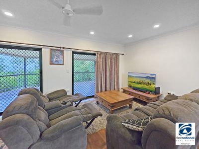 8 Geddes Drive, Tolga