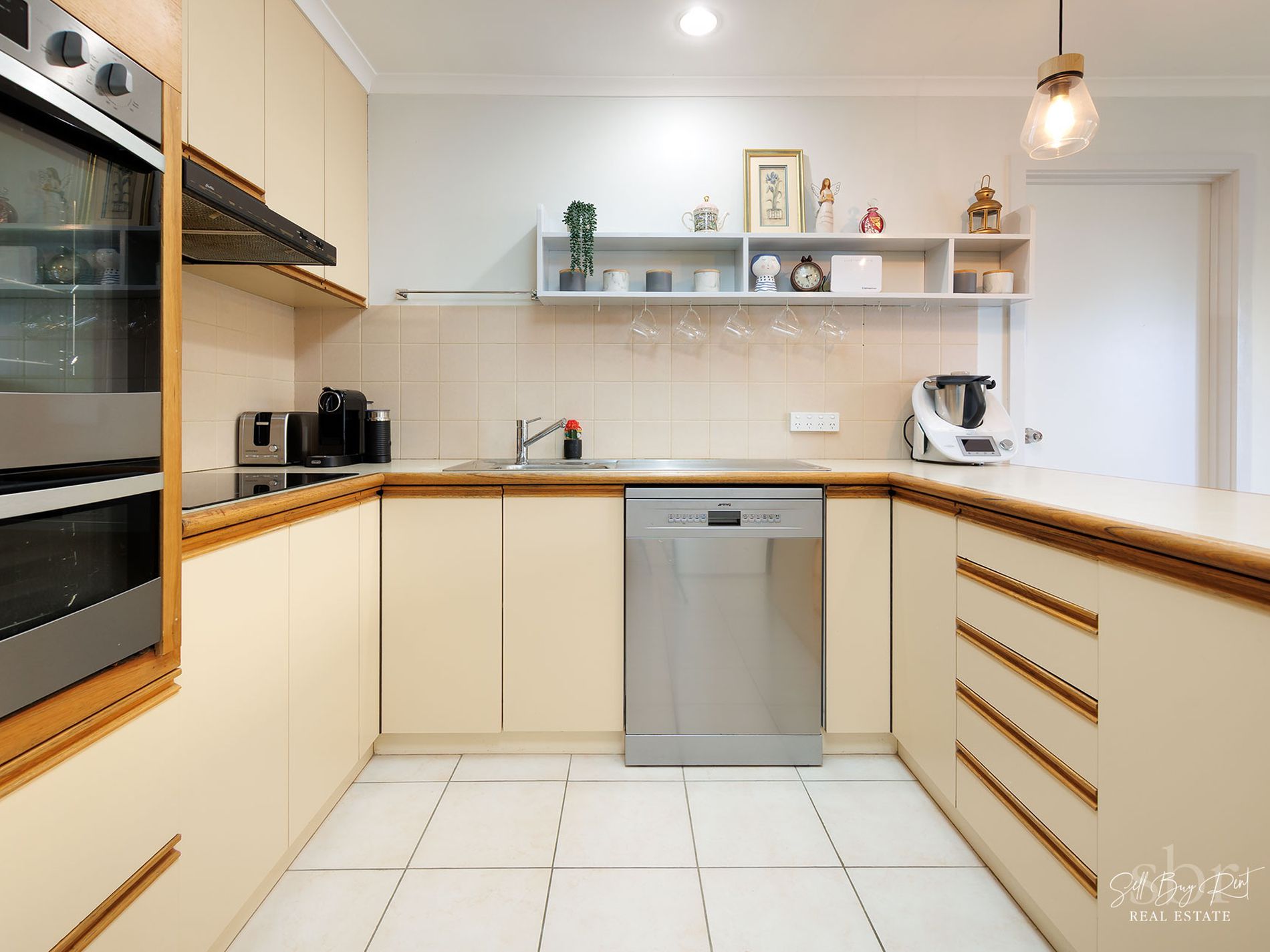 8 / 218-220 BEECHWORTH ROAD, Wodonga