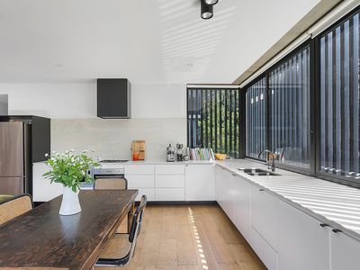 22 / 293 Alison Road, Coogee