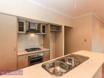 11 Yelnia Way, Ellenbrook