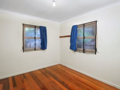 22 Pamela Crescent, Woodridge