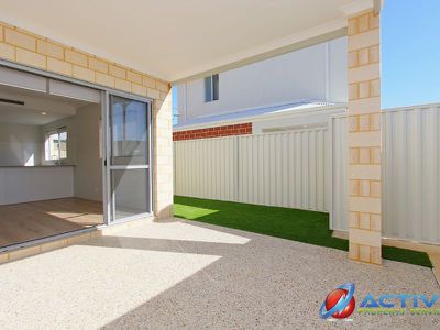 24 / 68 Hickman Road, Silver Sands