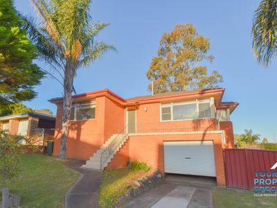 77 Pinaroo Crescent, Bradbury