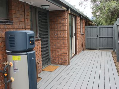 2 / 27 Candover Street, Geelong West