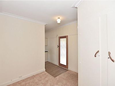 192 High Street, Kangaroo Flat