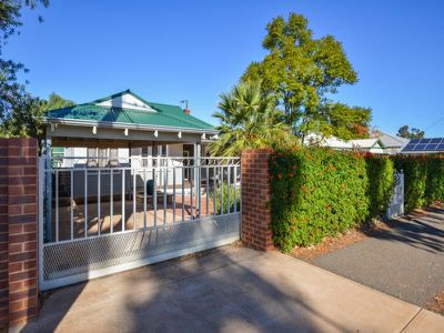 41 Campbell Street, Lamington