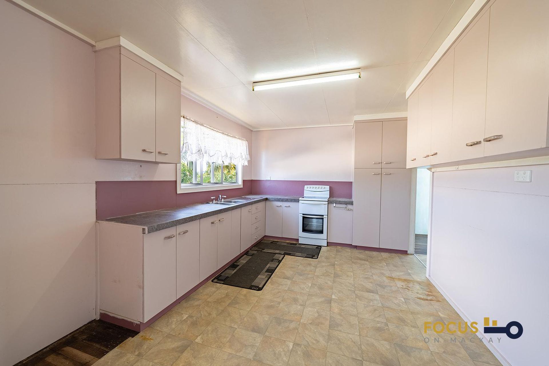 54 Westcott Ave, Campwin Beach