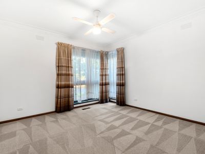 11 Bunton Court, Werribee