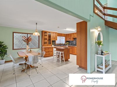 258 Toogood Road, Bayview Heights