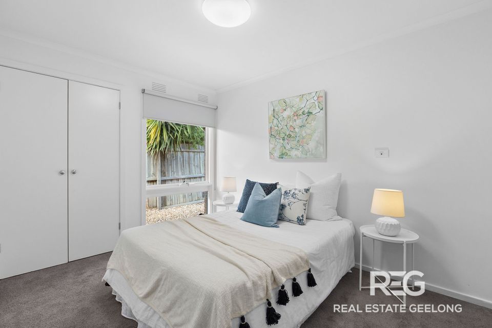 17 Cameron Crescent, Lara
