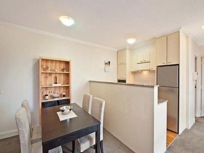 101 / 68 Vista Street, Mosman