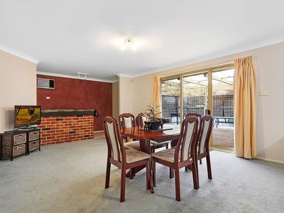 7 Illawarra Circuit, Worrigee