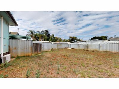 24 Yulong Street, Dubbo