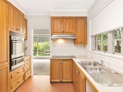 10 Allerton Road, Beecroft