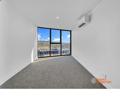 1604 / 2 Furzer Street, Phillip