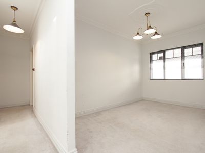 2 / 19 Kitchener Avenue, Burswood