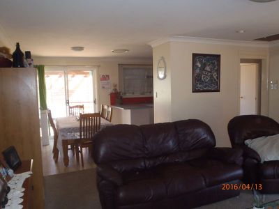 2 John Glenn Place, Dubbo