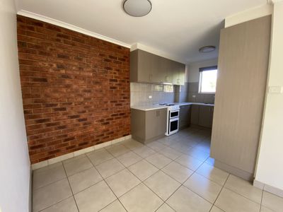 4 / 102 Synnot Street, Werribee