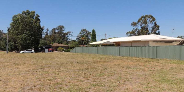 7 Winburn Avenue, Euroa