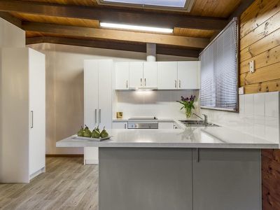 3 Roslyn Avenue, Rye