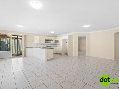 11 Nagle Crescent, Blue Haven