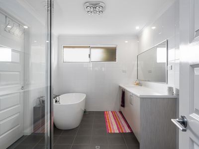 1 / 34 Smythe Drive, Broadwood