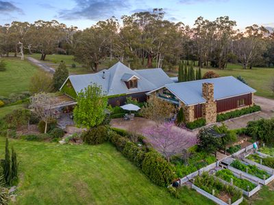 61 Waterfalls Road, Mount Macedon