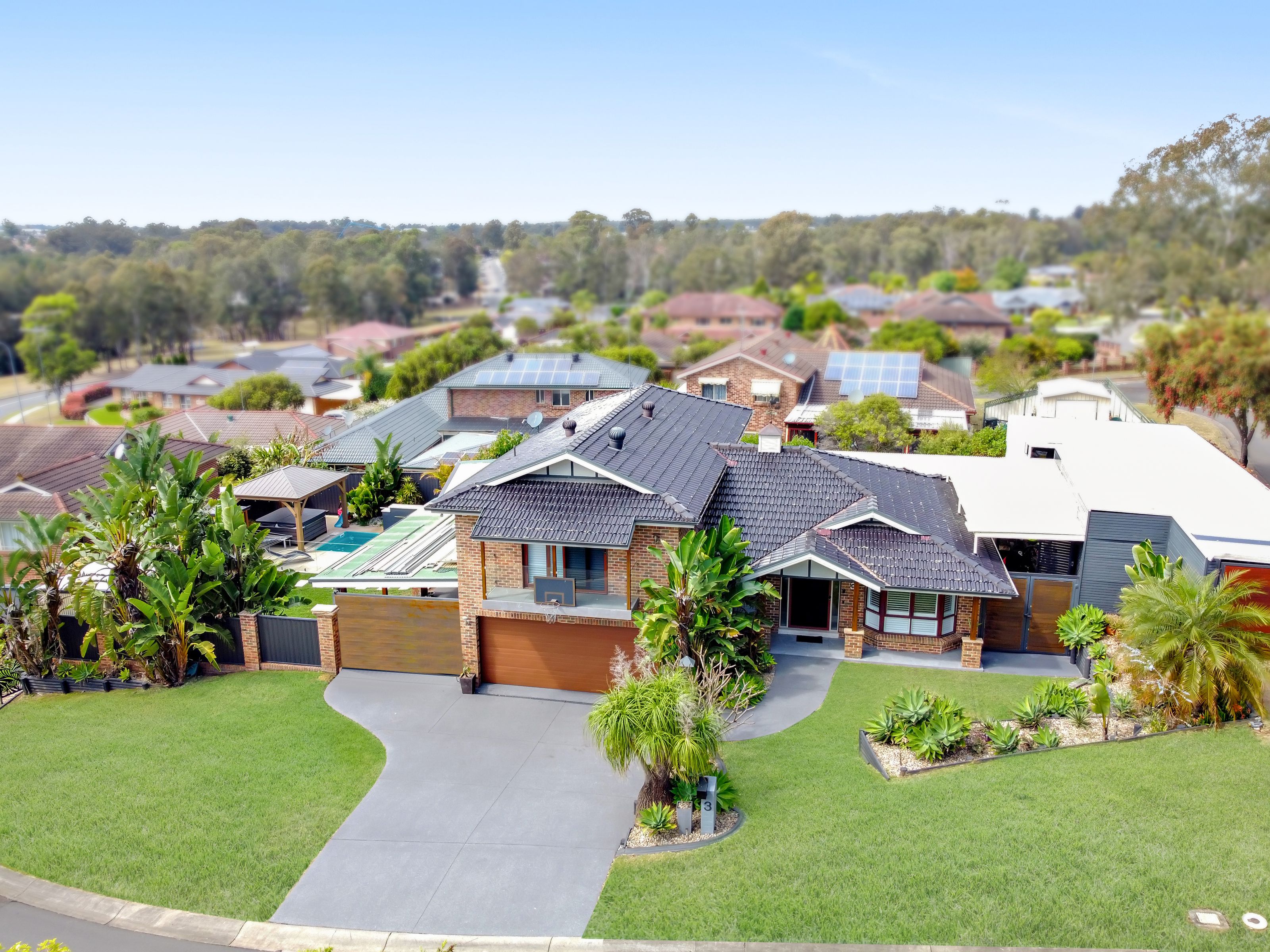 3 Regentville Road, GLENMORE PARK