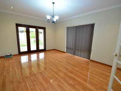 17 Stembridge Way, Canning Vale
