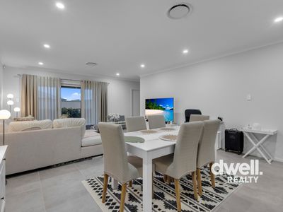 8 ASPROMONTE DRIVE, South Nowra