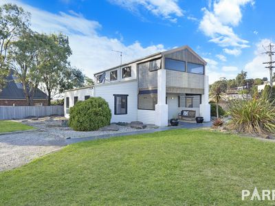 435 Hobart Road, Youngtown