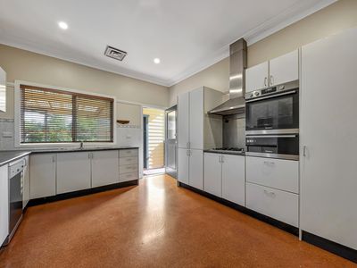 1 / 17 Hilda Road, Baulkham Hills