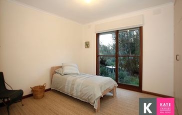 10 Fox Road, Beaconsfield Upper