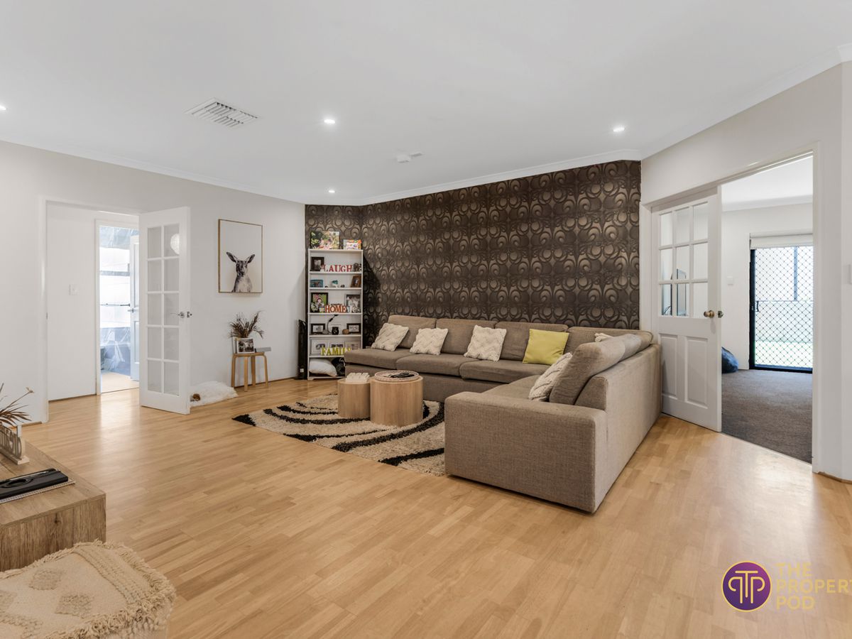 13 Teakwood Loop, Thornlie