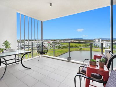 1902 / 25 East Quay Drive, Biggera Waters