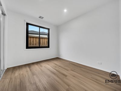 161 Villa Doria Drive, Clyde North