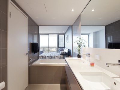 1606 / 96 Bow River Crescent, Burswood