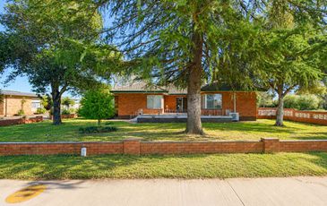 17-19 Brobenah Road, Leeton