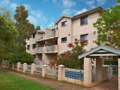 4 / 10-12 Dalley Street, Harris Park